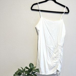 WHITE MINI DRESS WITH SINCHED SIDE